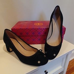 Tory Burch Black Suede pump